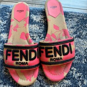 Used Fendi sandals. In good condition.